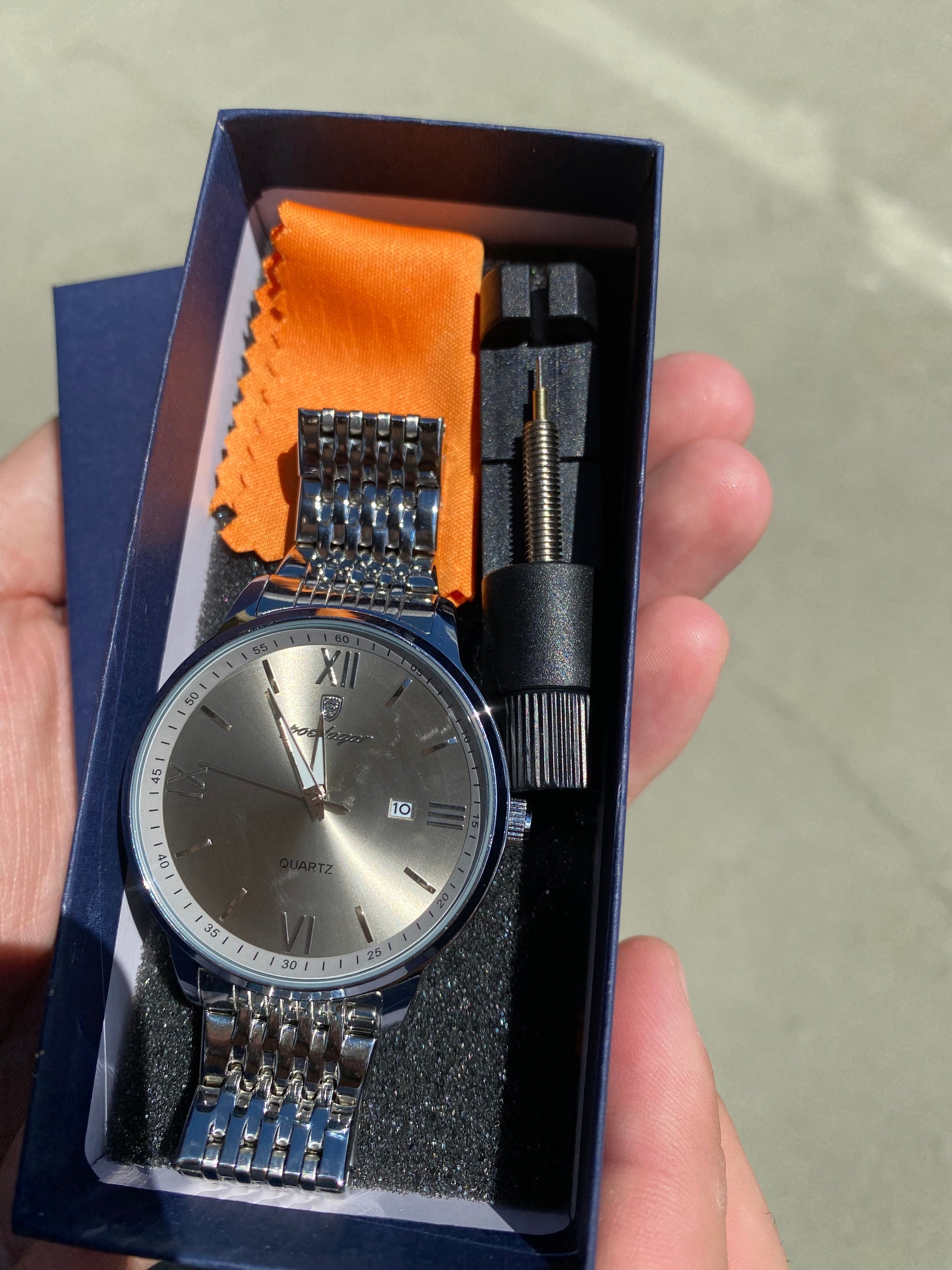 Poedagar Men's Quartz Watch - Buy 1 Get 3 Free